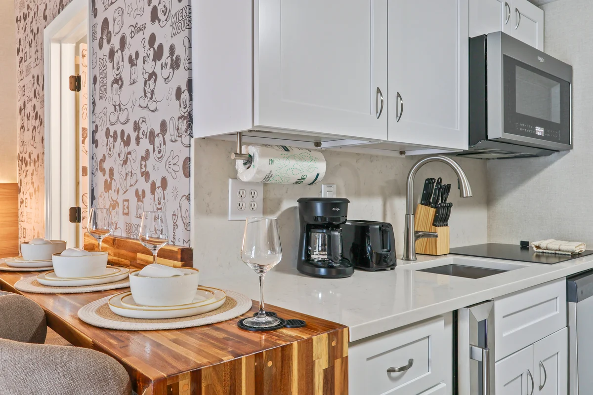 Spacious Studio near Universal & ICON Park property photo 4