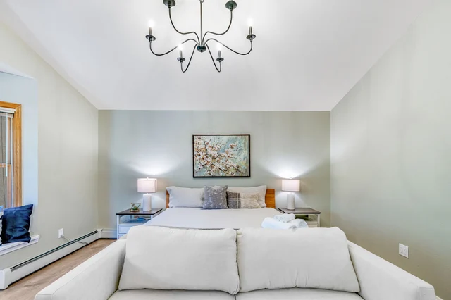Bedroom image 1