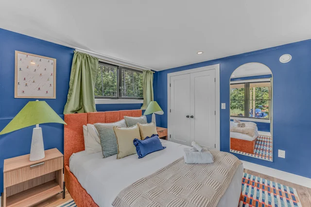 Bedroom image 1