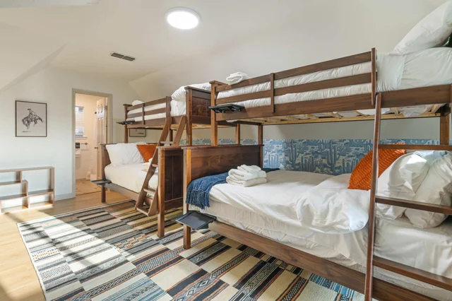 Bedroom image 1