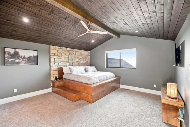 Bedroom image 1