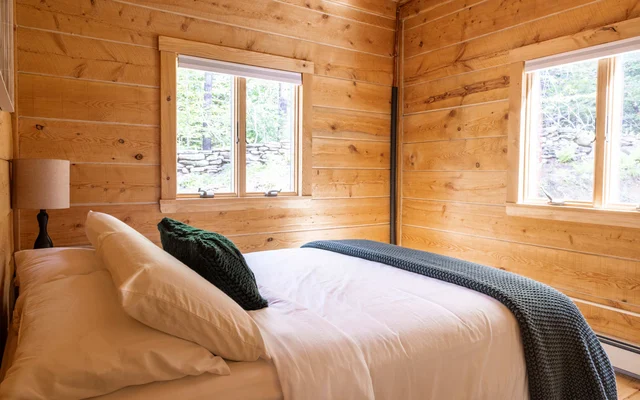 Bedroom image 1