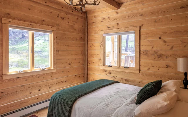 Bedroom image 1