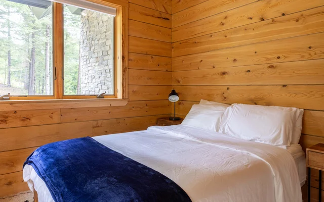 Bedroom image 1