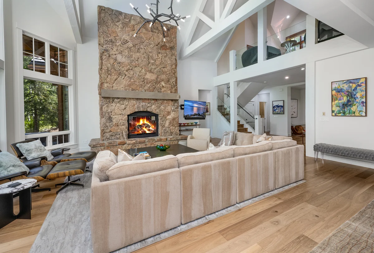 Exceptional Arrowhead Riverfront Retreat, Hot Tub & 2-Car Garage property photo 2
