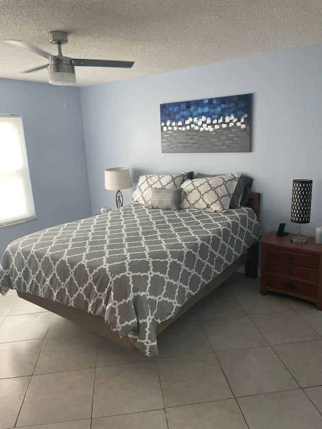 Bedroom 3 image 1