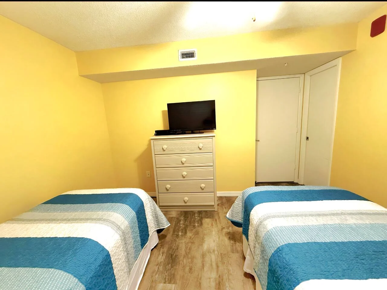 Updated Ormond Beach Direct Oceanfront Condo