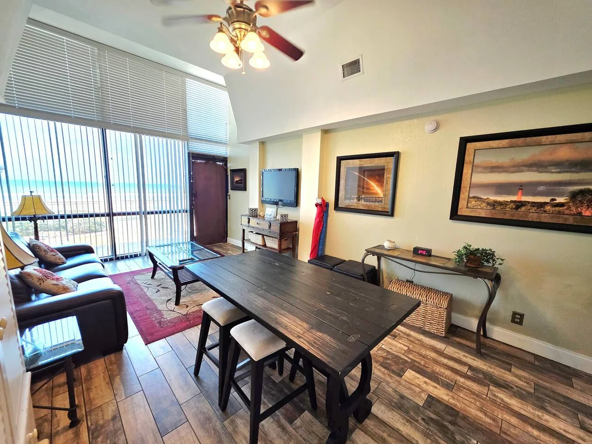 Wake Up To Waves Direct Oceanfront, 1st Floor property photo 2