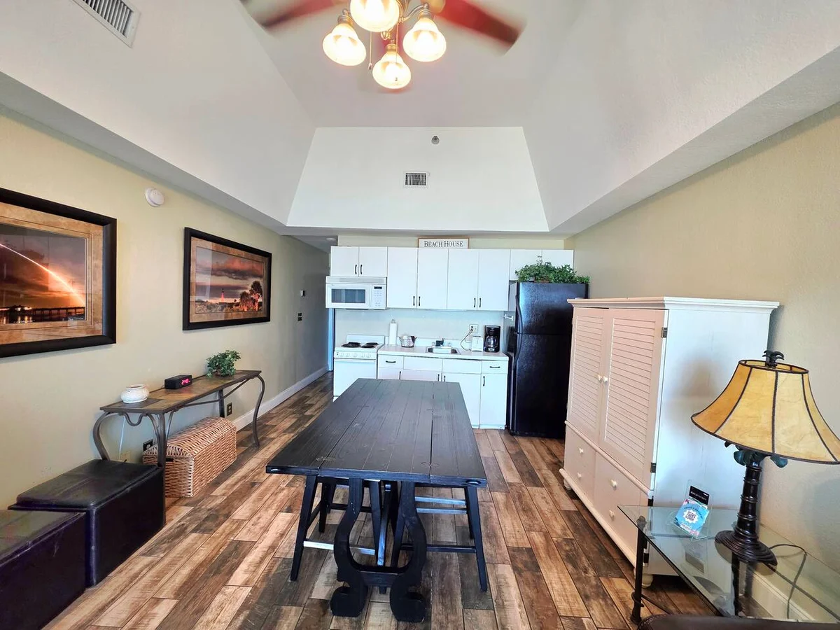 Wake Up To Waves Direct Oceanfront, 1st Floor property photo 5