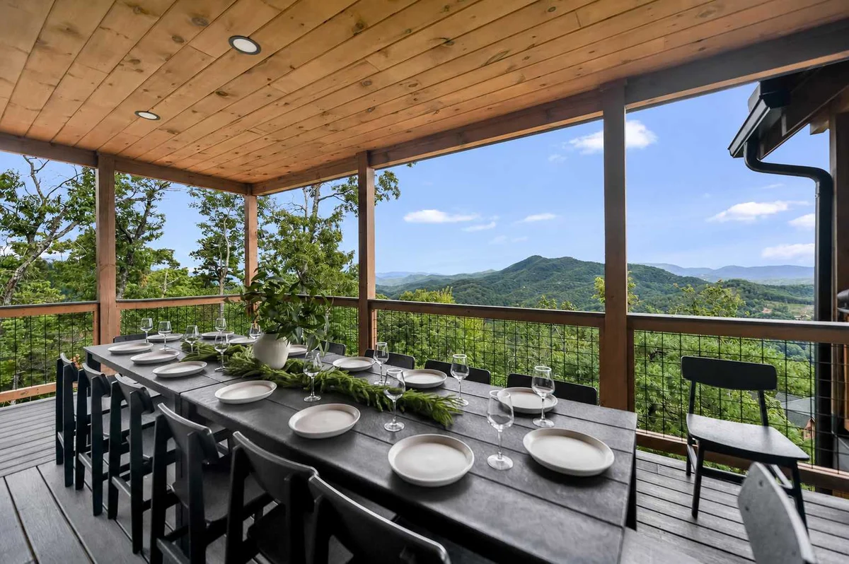 Sevierville Bluff property photo 4
