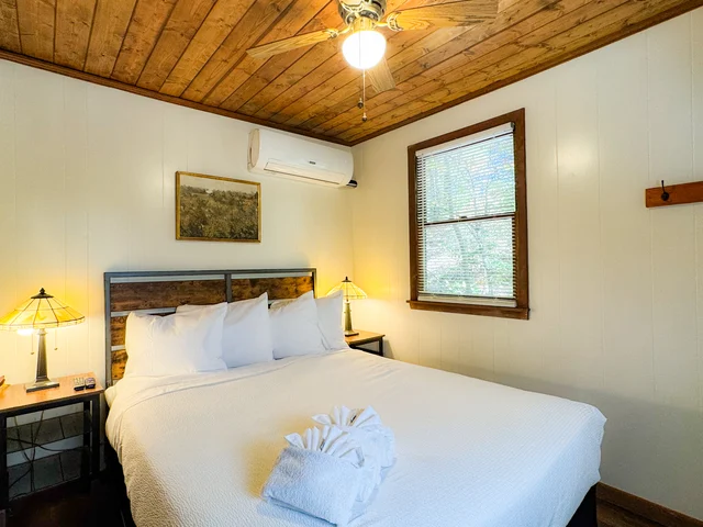 Bedroom 3 - Lower level image 1