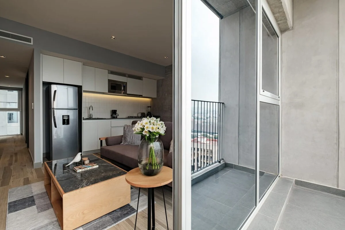 Ultra-Luxury with Balcony and City View property photo 4