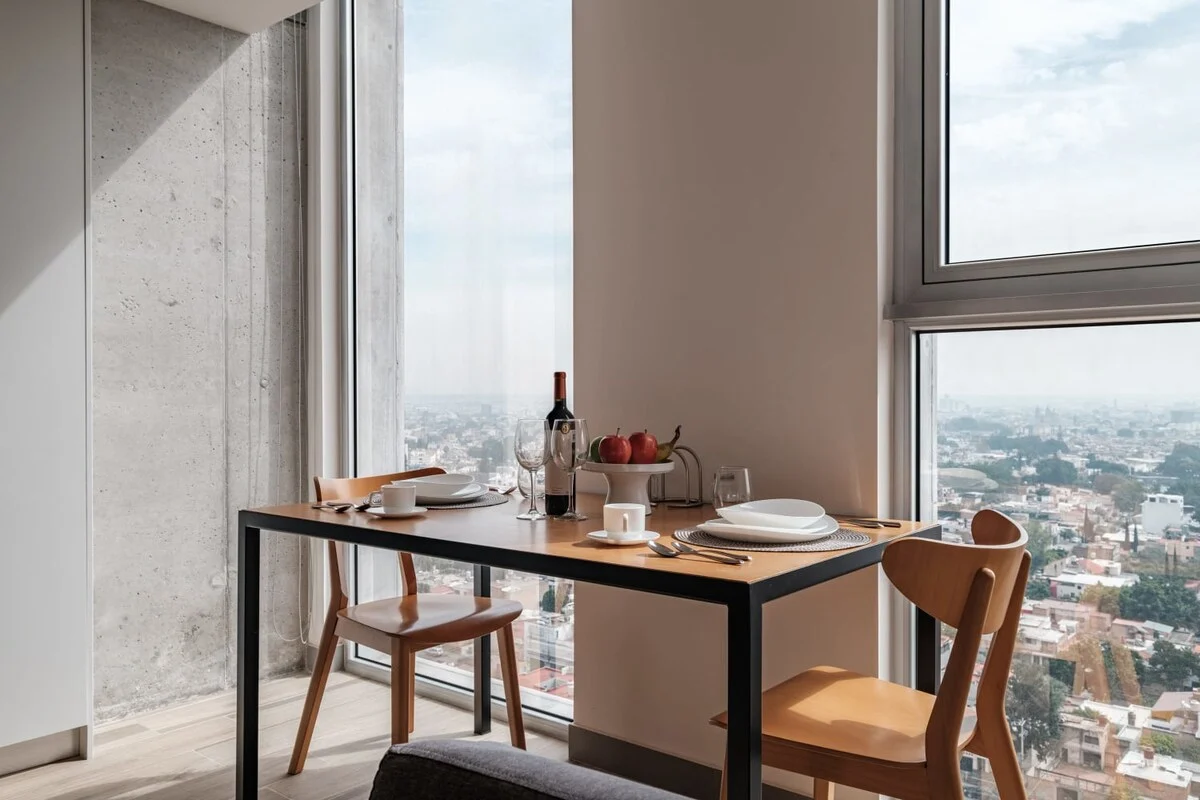Stylish Studio on High Floor with Pool, Gym & More property photo 3