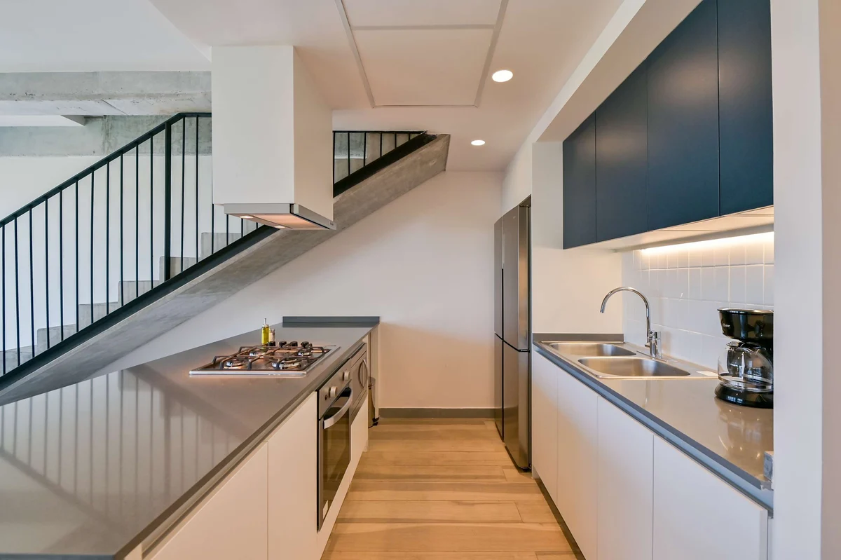 Corporate Three-Bedroom Duplex in Luxury Tower property photo 2