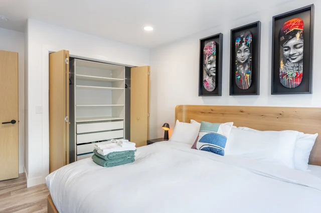 Bedroom 1 image 1