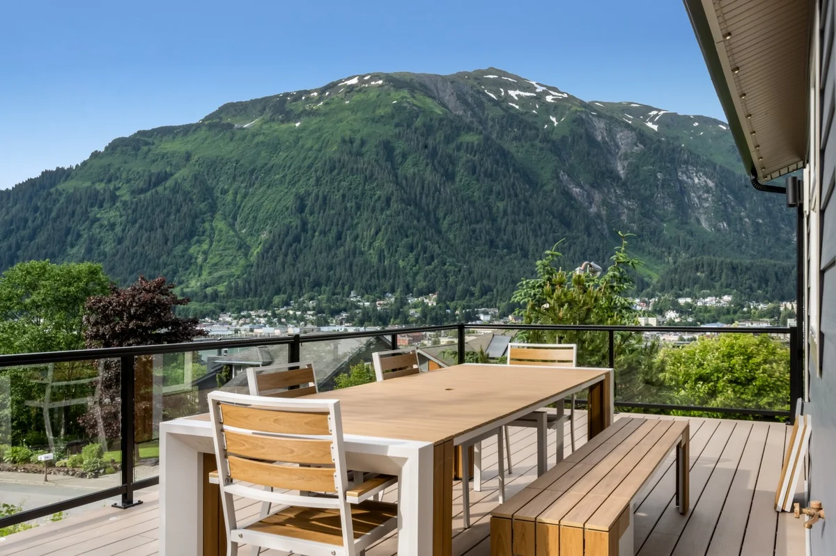 Luxury, Family Friendly, Panoramic View, Magical Mountain Retreat property photo 5