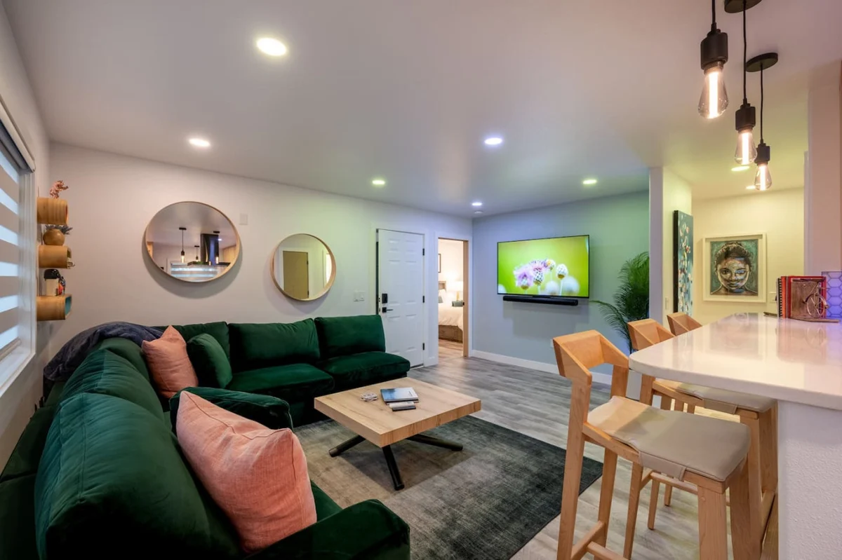 Spacious Top-Floor Juneau Retreat, Stylish Apts, Near Sandy Beach + Trails property photo 2