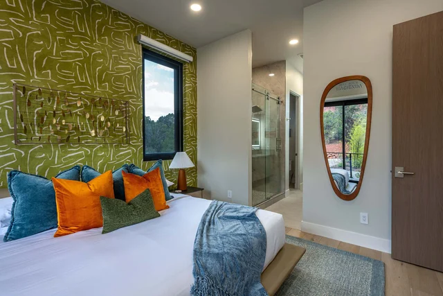 Bedroom image 1