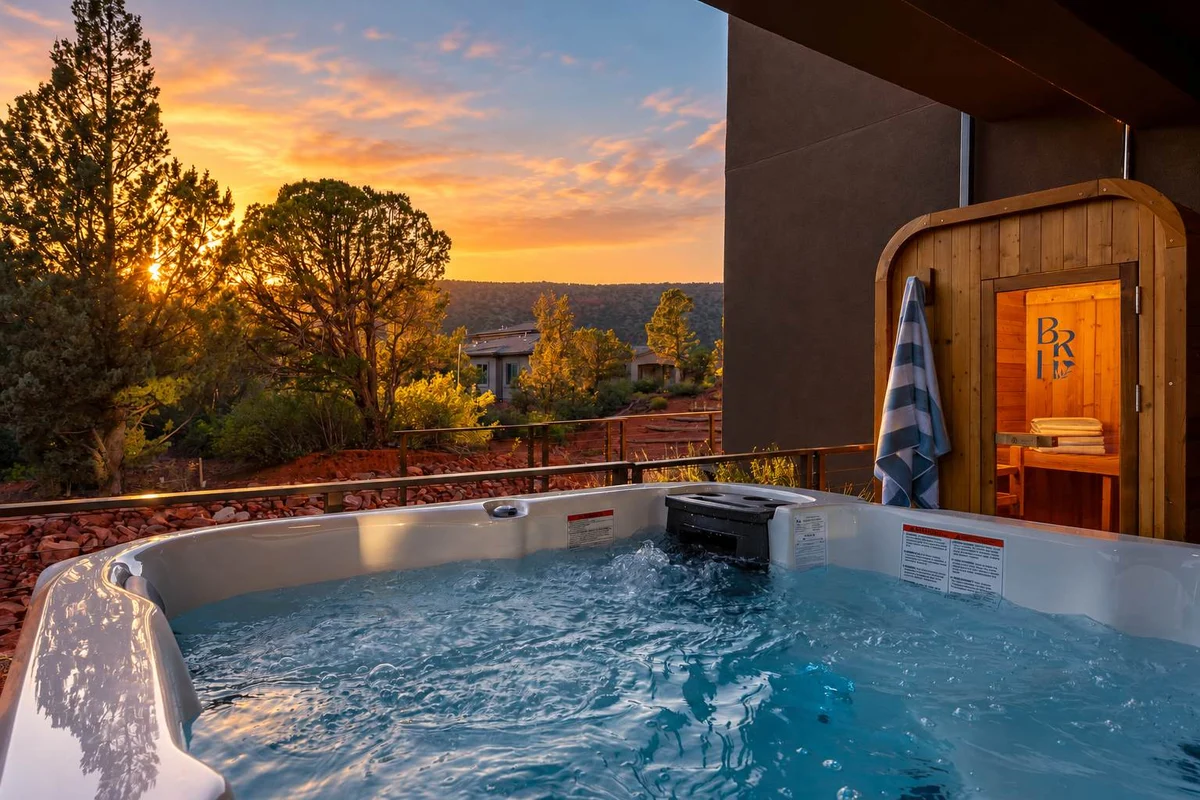 Bell Rock Hacienda, Rooftop deck, Hot tub, Sauna property photo 2