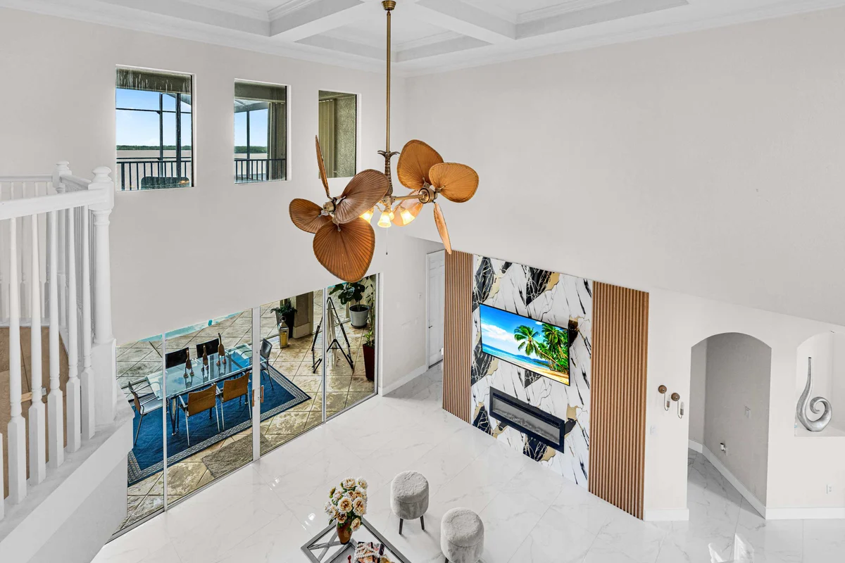 Luxury Riverfront Home with Pool in Fort Myers property photo 5