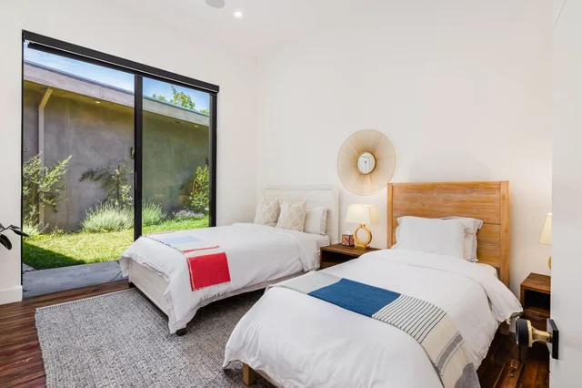 Bedroom image 1