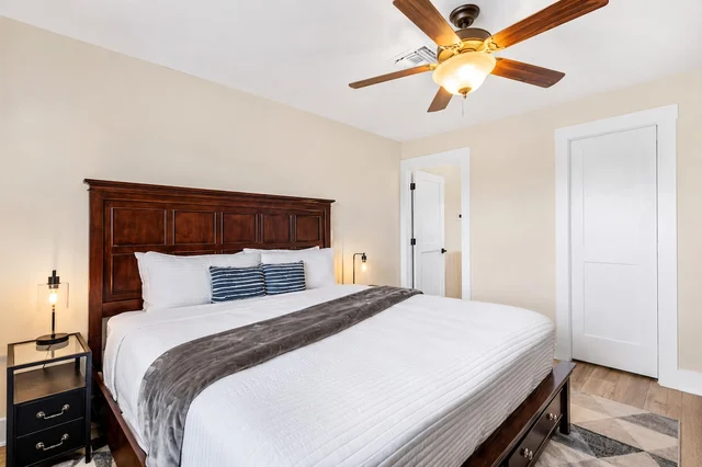 Bedroom image 1