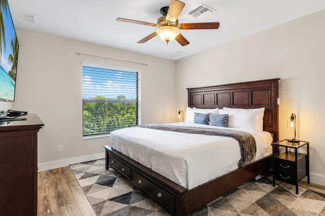 Bedroom image 1