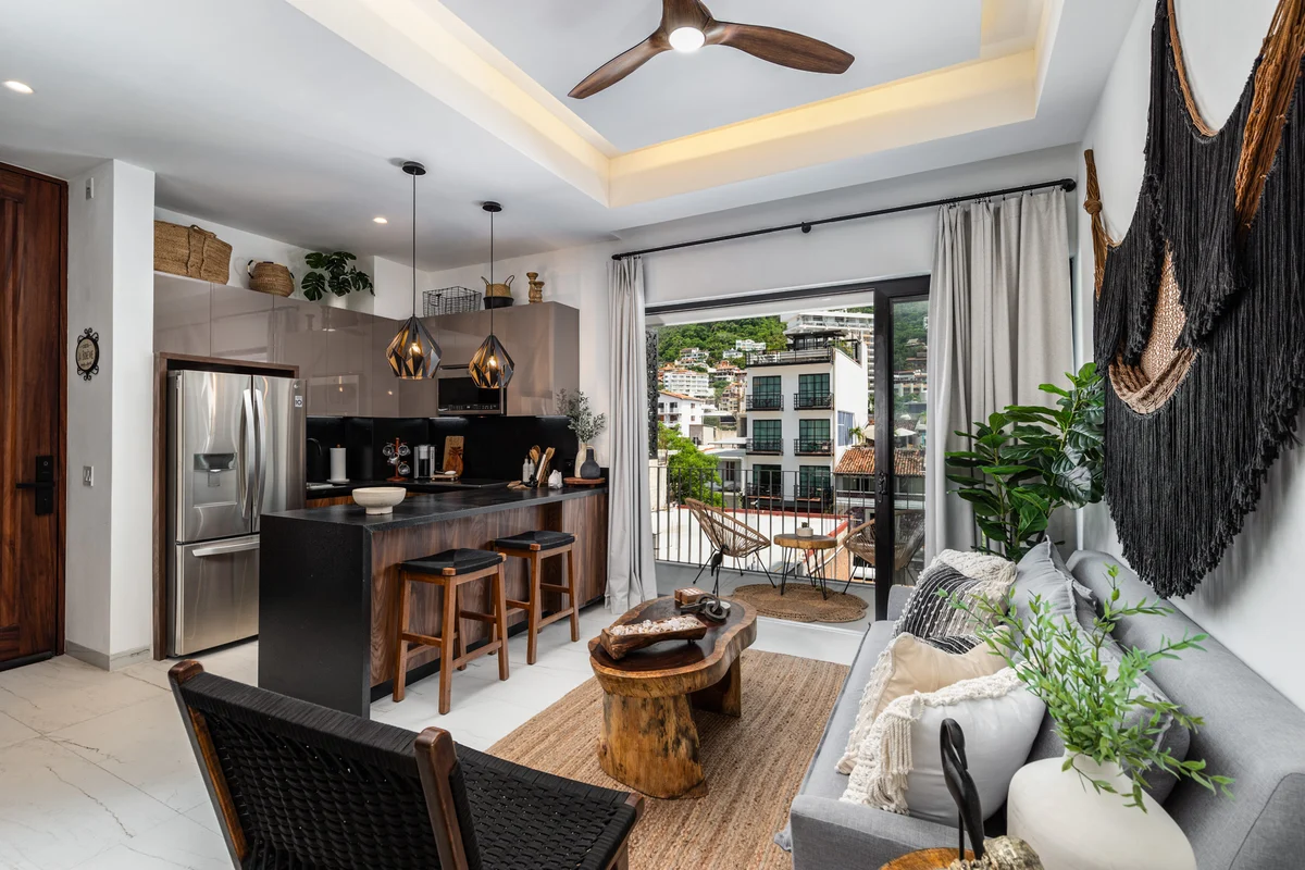 PVR-MAD-208 – 1 Bedroom Vacation Rental in Puerto Vallarta, MX
