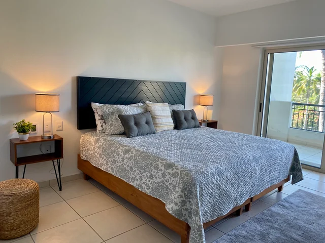 Bedroom 1 image 1