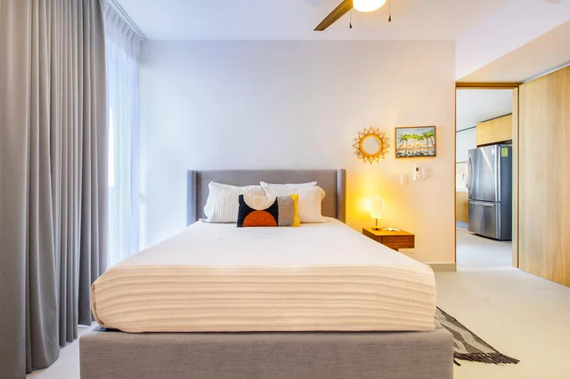 Bedroom 1 image 1