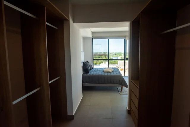 Bedroom 3 image 1