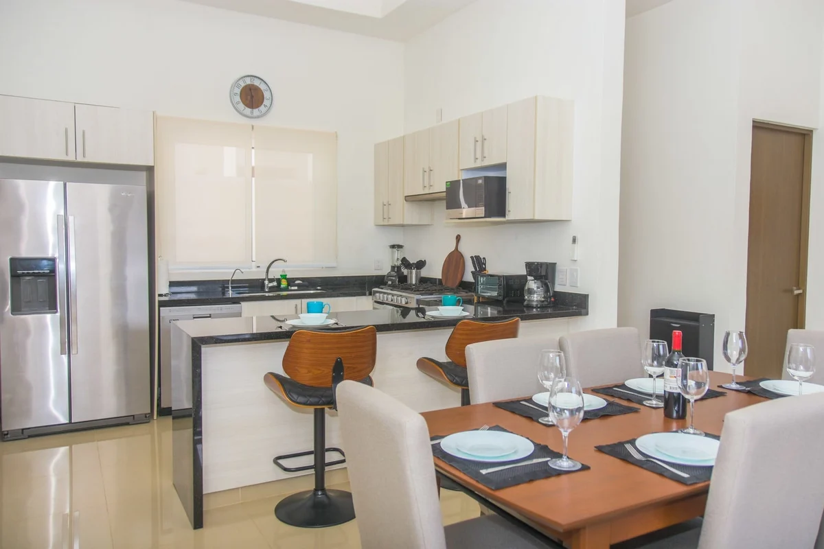 NAY-AZU-H7 property photo 2
