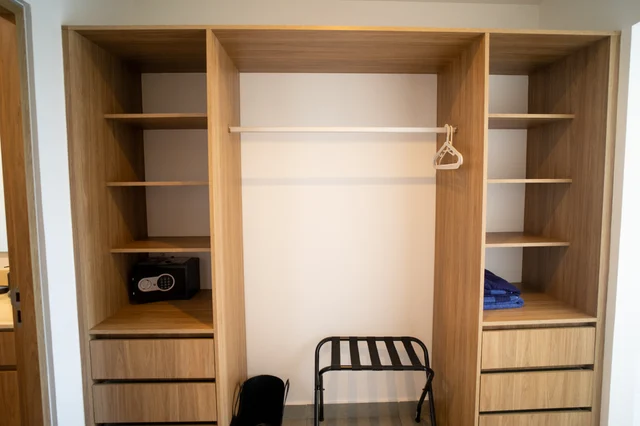 Bedroom 1 image 1