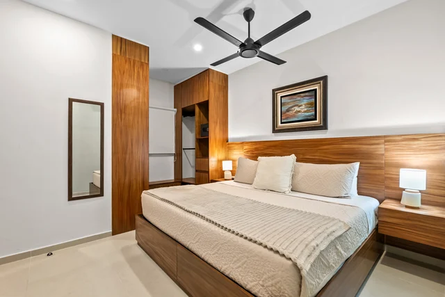 Bedroom 1 image 1