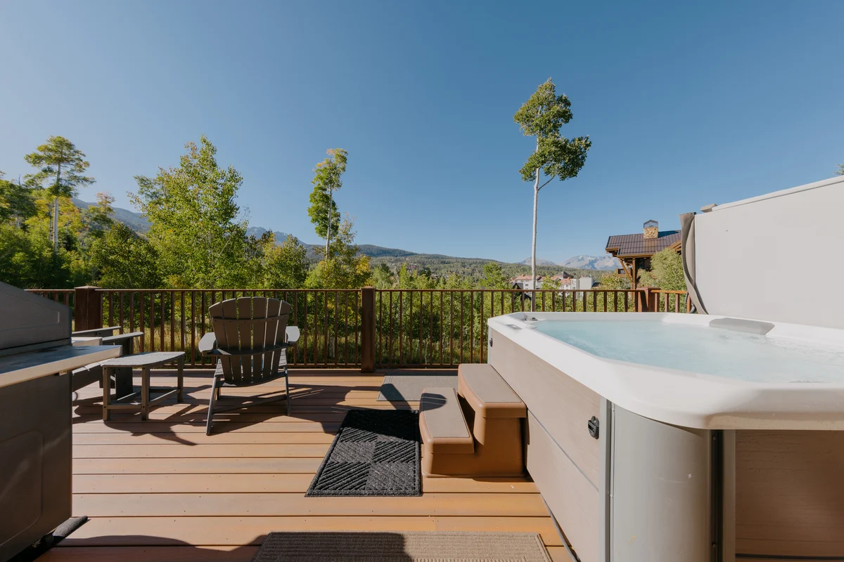 Crystal Ridge property photo 2