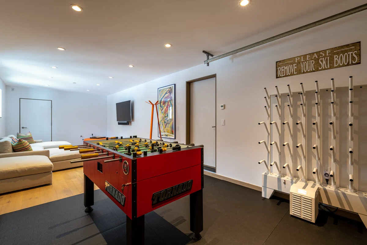 Aspen Pointe property photo 3