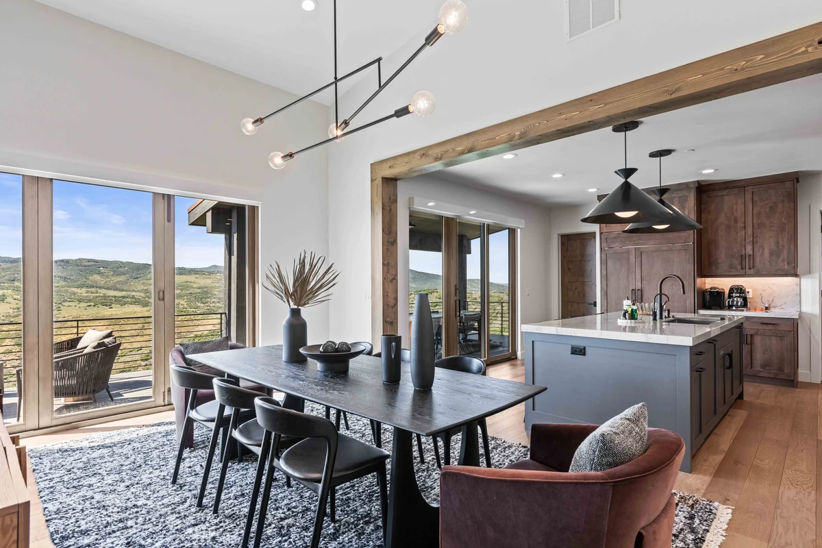 Promontory Estate property photo 2