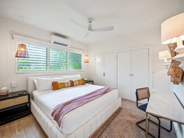 Livingroom/Bedroom image 1