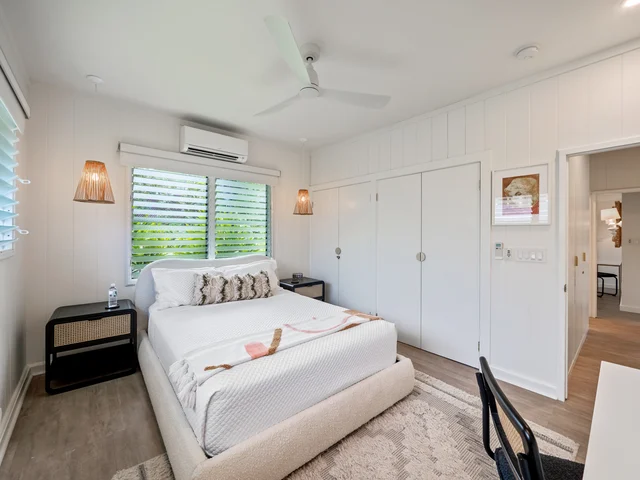 Bedroom image 1