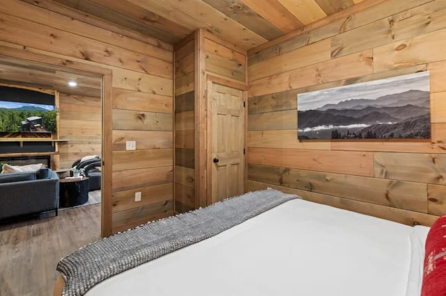 Bedroom image 1