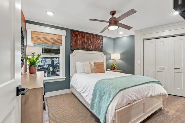 Bedroom image 1