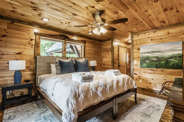 Bedroom image 1