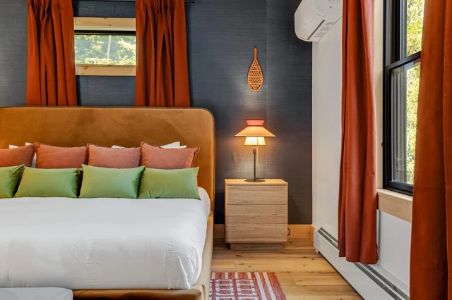 Bedroom image 1