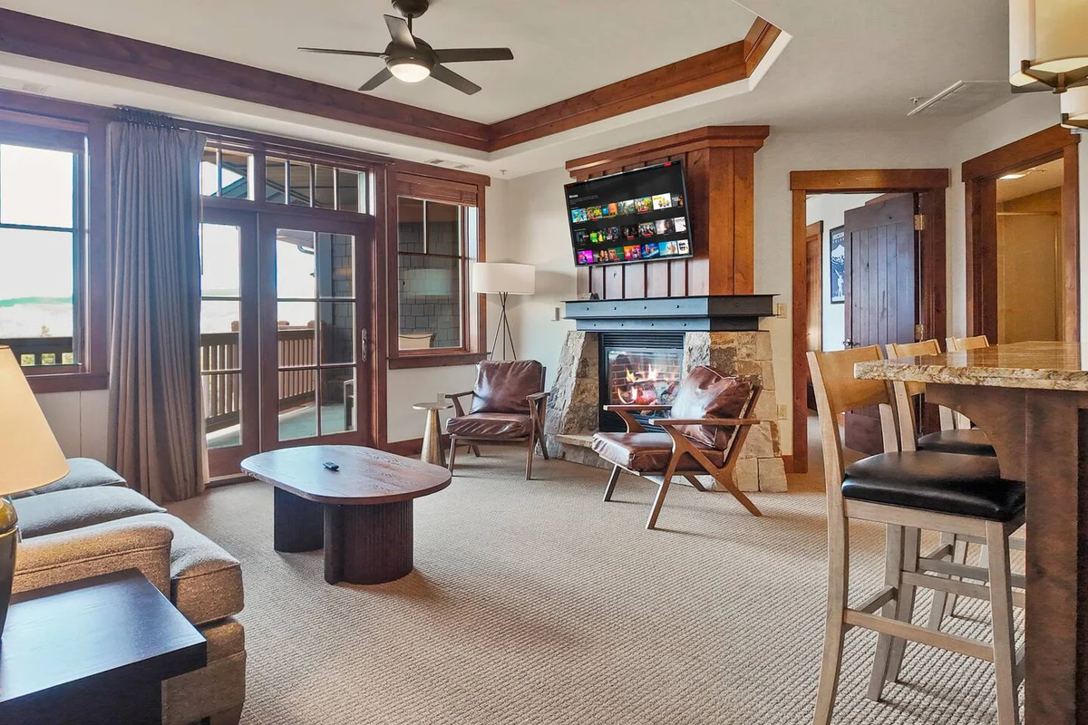 One Ski Hill Place, Gondola Views, Central AC property photo 1