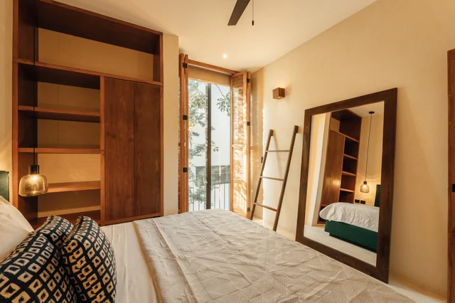 Bedroom 1 image 1
