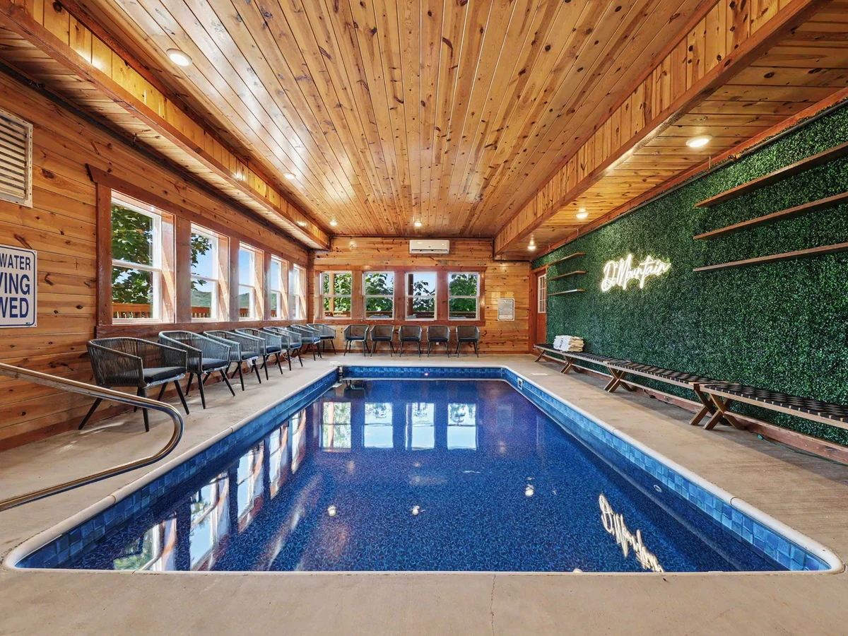 Views, Indoor Pool, Hot Tub, Games property photo 2