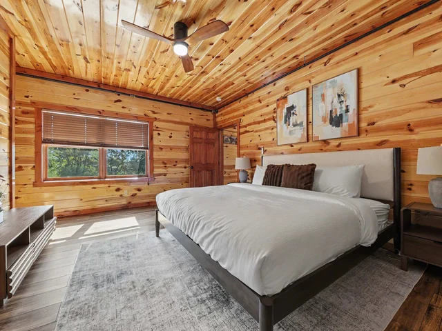 Bedroom image 1