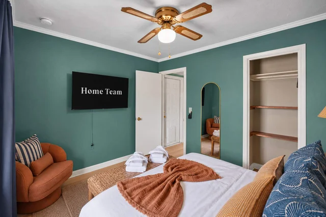 Bedroom image 1