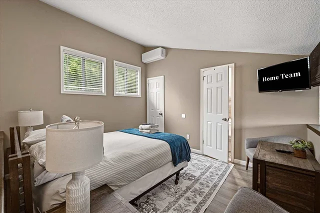 Bedroom image 1