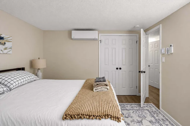 Bedroom image 1